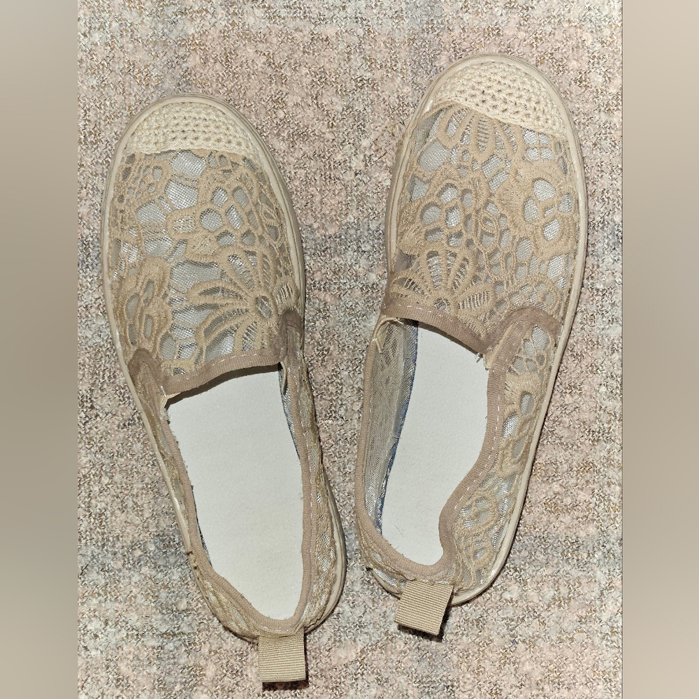 💵3/$20 Bundle 3 Specially MarkPretty Lace Apricot Slip on  Flat Sneaker SZ 7.5 - Picture 8 of 10